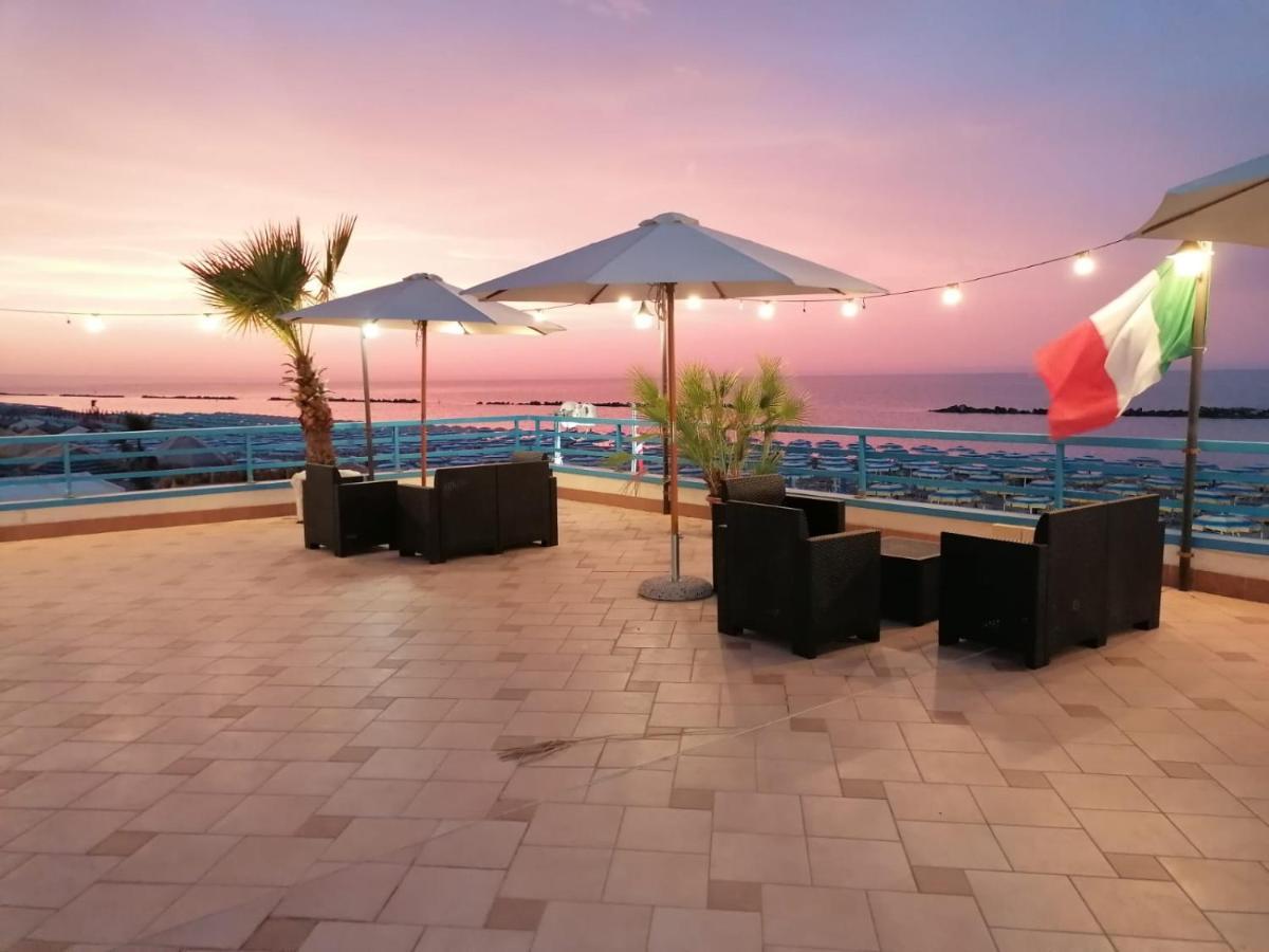 Sea Garden Rooms Termoli Extérieur photo